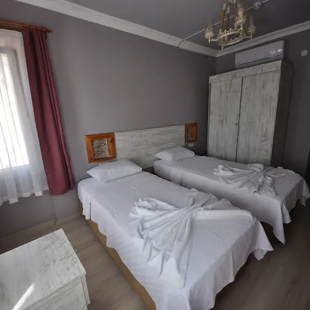 Bed and Breakfast Queen Bee