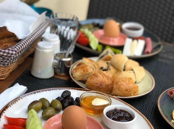 住宿加早餐酒店 Queen Bee 3*