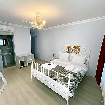 Bed & Breakfast Queen Bee Selçuk