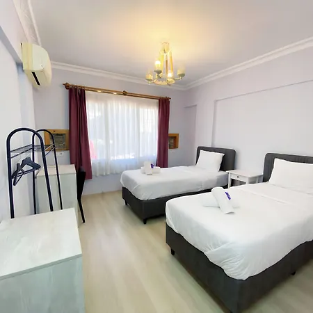 Queen Bee Bed & Breakfast